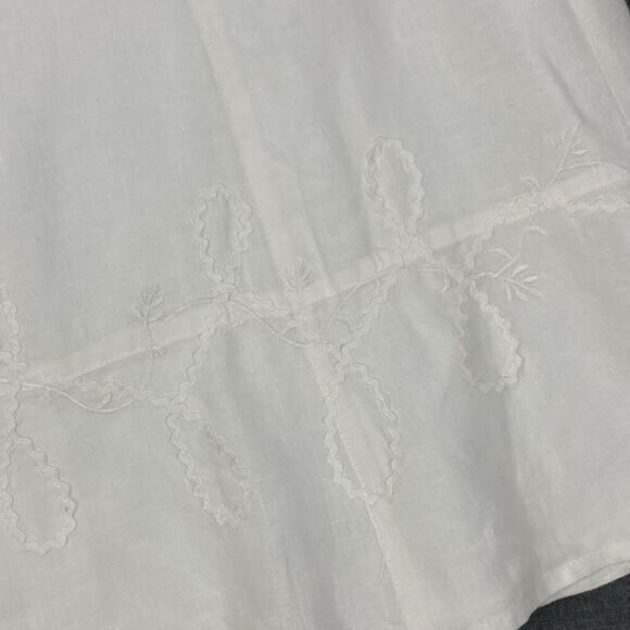 Chic White Midi Skirt - Picture 6 of 16